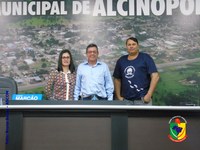 Câmara de Alcinópolis recebe diretor presidente da EscolaGov em suas dependências