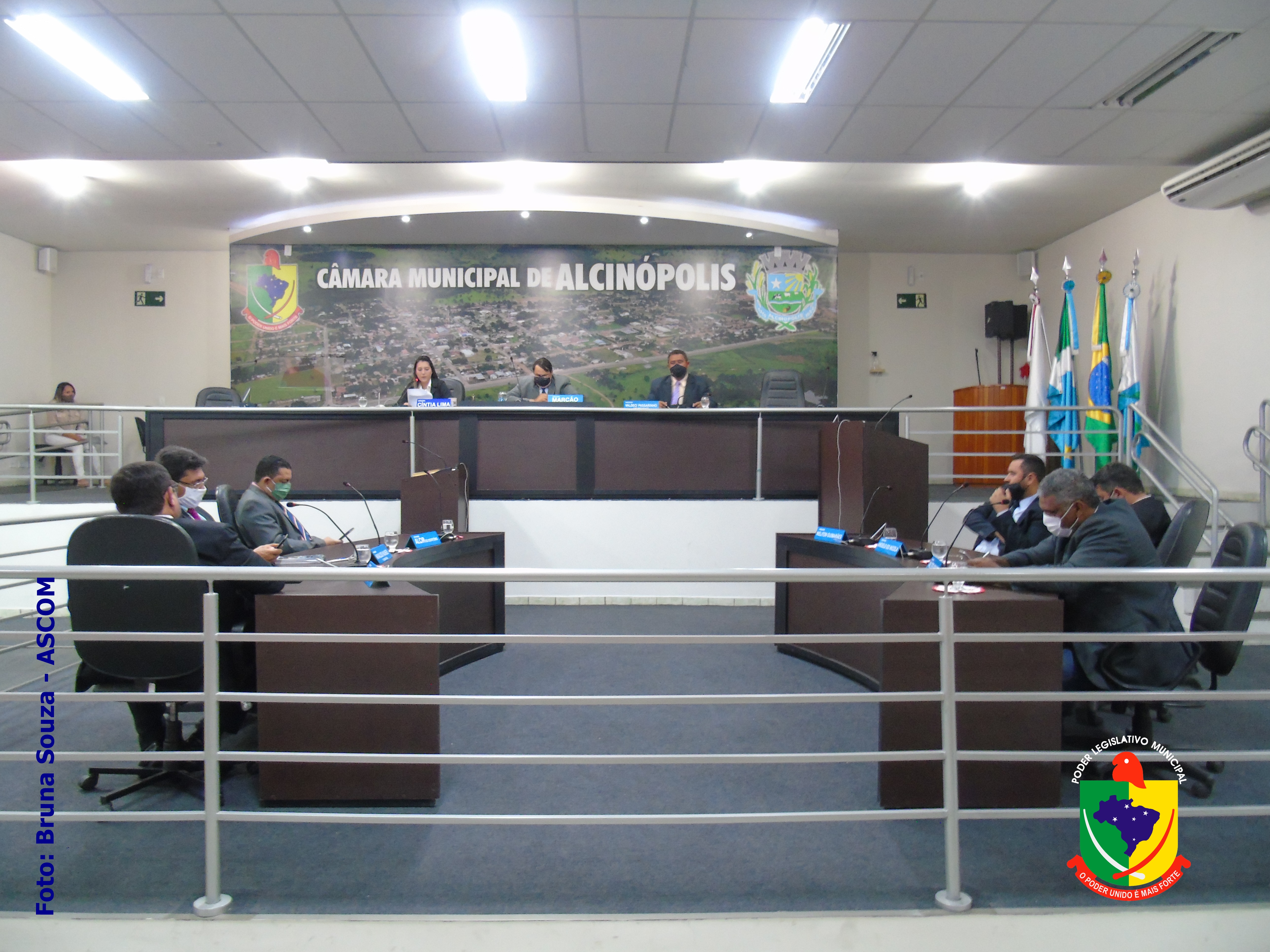 Legislativo municipal realiza sessão ordinária